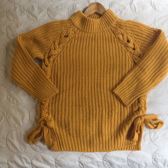 Sweet Rain women’s sweater - Picture 3 of 6